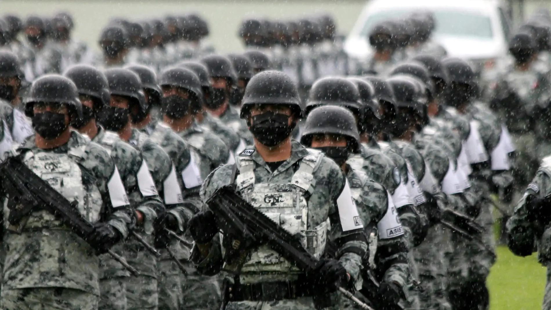 GUARDIA NACIONAL LLUVIA (5)